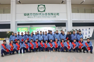 潮起海天阔 扬帆正当时