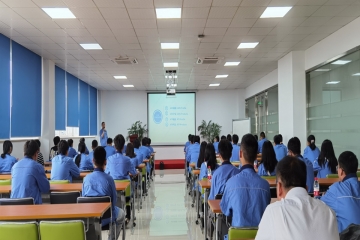 校企合作 互利共赢 ——记技师学院“环新班”学生来ATP参观交流